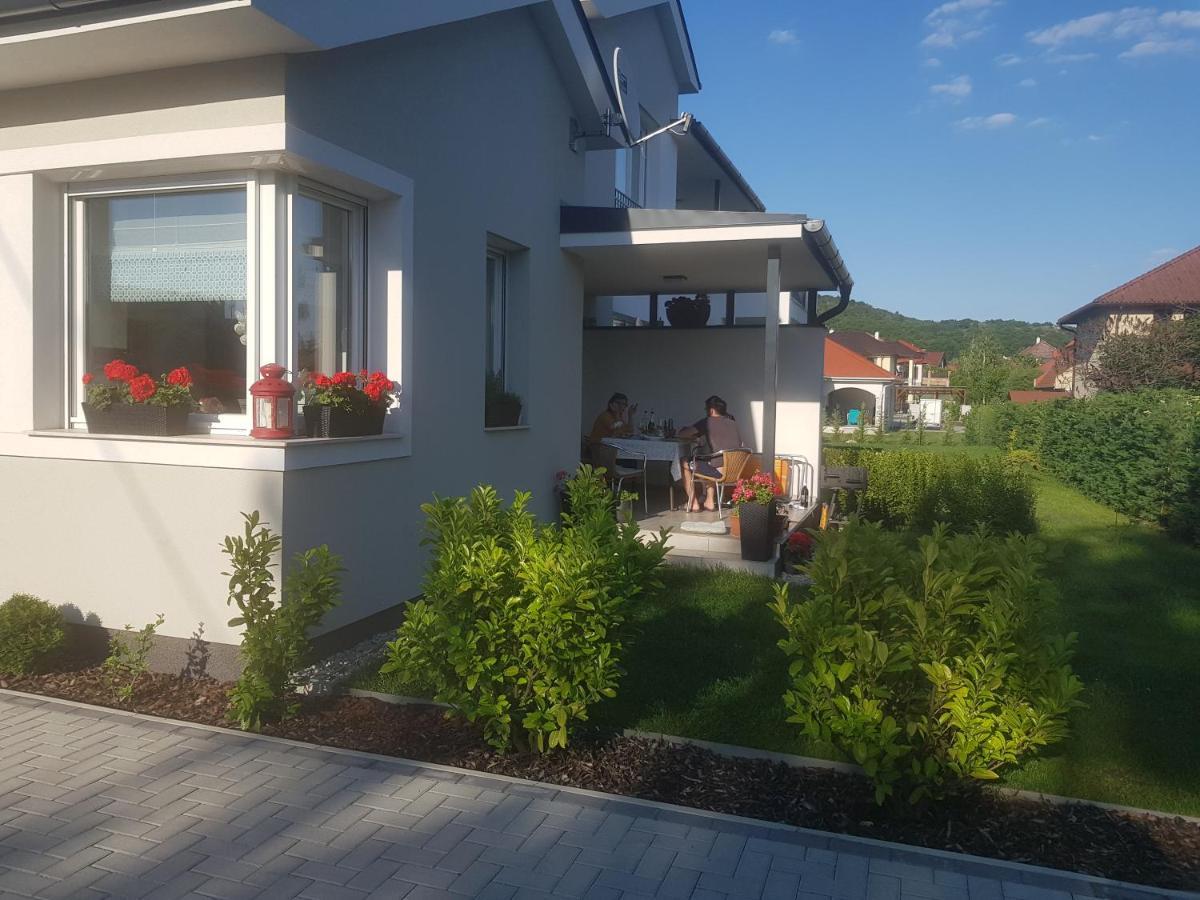 Margareta Home Gyenesdiás Eksteriør bilde